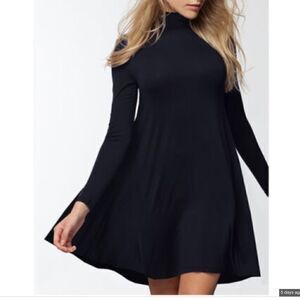 Philosophy M dress Black tunic knit mock Tneck